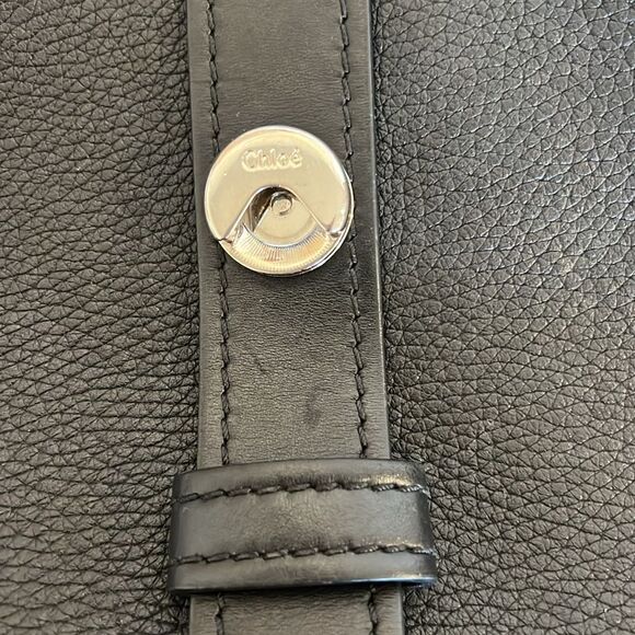 Chloe Aby Medium Leather Shoulder Bag - Picture 10 of 16